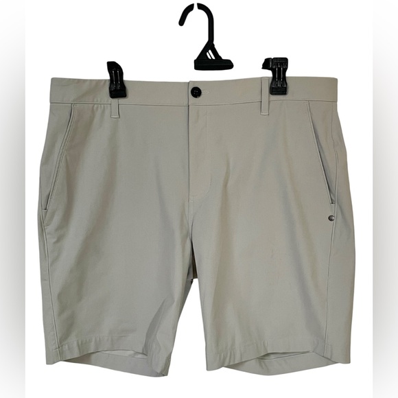 Vuori Other - Vuori Shorts Men’s 36 Tan Khaki Flat Front Chino Casual Summer Neutral Read